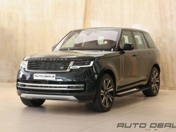 Range Rover Vogue HSE P 530 2023 | Belgravia Green – GCC – Under Warranty – Service Contract