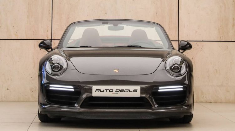 Porsche 911 Turbo Cabriolet | 2018 – GCC – Under Warranty – Full Service History | 3.8L F6