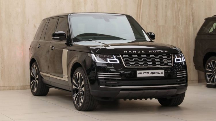 Range Rover Vogue Autobiography Fifty P525 1 of 1970 | 2021 – GCC – Under Warranty – Service Contract