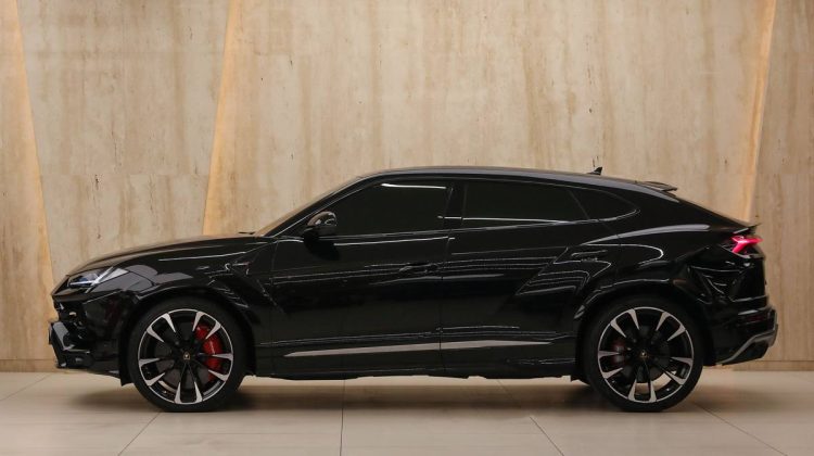 Lamborghini Urus | 2022 – GCC – Under Warranty and Service Contract – Perfect Condition | 4.0L V8