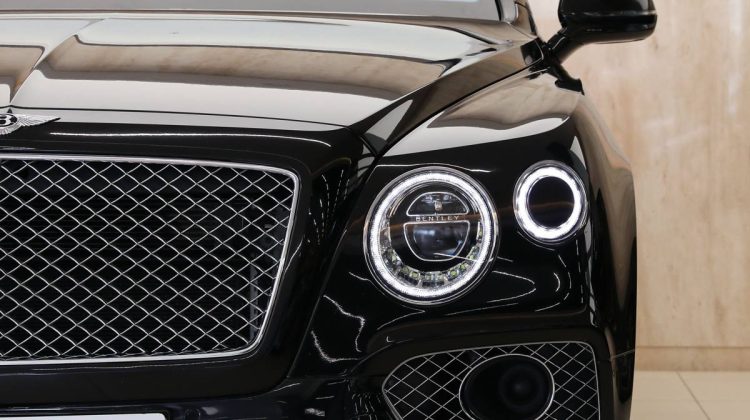 Bentley Bentayga W12 | 2017 – GCC – Perfect Condition | 6.0L W12