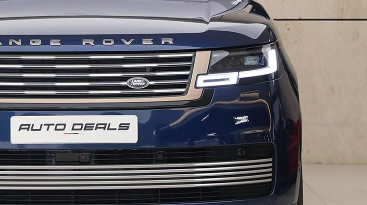 Range Rover Vogue SV P530 Long Wheel Base | 2023 – GCC -Under Warranty | 4.4L V8