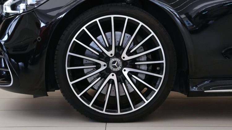Mercedes Benz S 500 Long Wheel Base | 2021 – GCC – Low Mileage – Perfect Condition | 3.0L i6