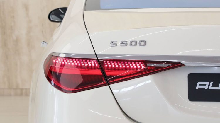 Mercedes Benz S 500 4Matic Long Wheel Base | 2021 – GCC – Under Warranty – Full Options | 3.0L i6