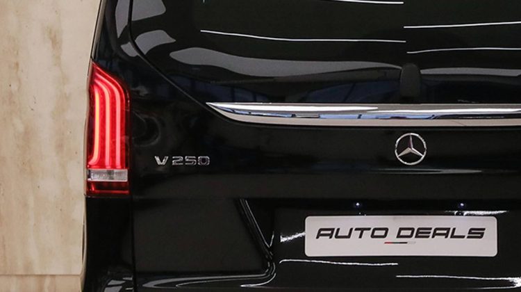 Mercedes Benz Viano V250 | 2024 – GCC – Under Warranty – Brand New | 2.0L i4