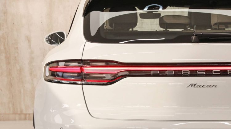 Porsche Macan | 2023 – Brand New – Advanced Safety Systems – State-of-the-Art SUV | 2.0L i4