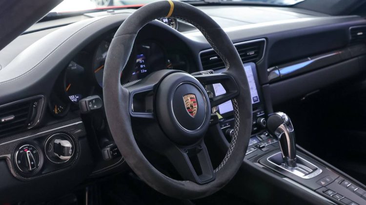Porsche GT3 RS | 2019 – GCC – Under Warranty – Very Low Mileage – Perfect Condition | 4.0L F6