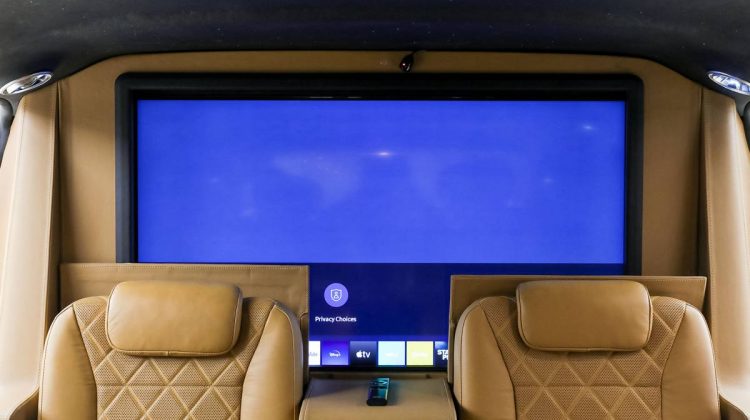Mercedes Benz Vito Tourer Extended Maybach | 2020 – GCC – Low Mileage – Fully Loaded with Features | 2.0L i4
