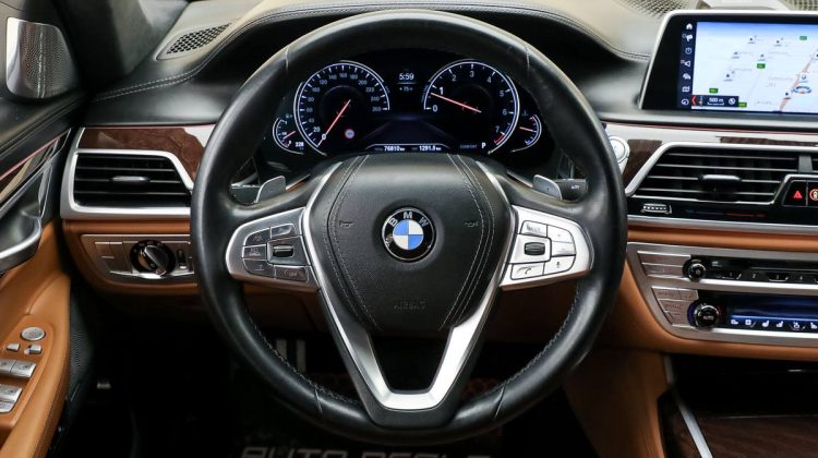 BMW 750 Li xDrive | 2018 – GCC – Excellent Condition | 4.4L V8