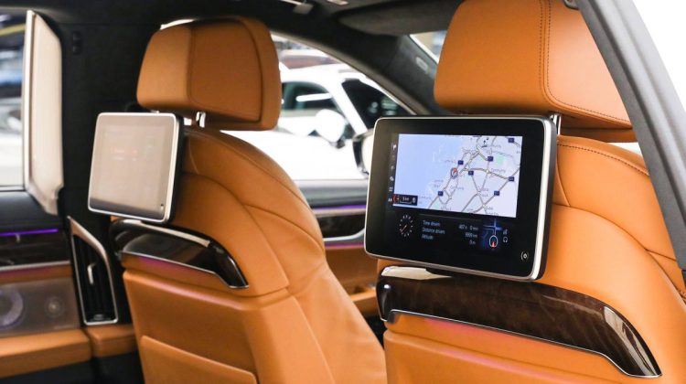 BMW 760 Li M X-Drive | 2019 – GCC – Under Warranty – Service Contract – Perfect Condition | 6.6L V12