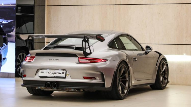 Porsche GT3 RS | 2016 – GCC – Very Low Mileage – Pristine Condition | 4.0L F6