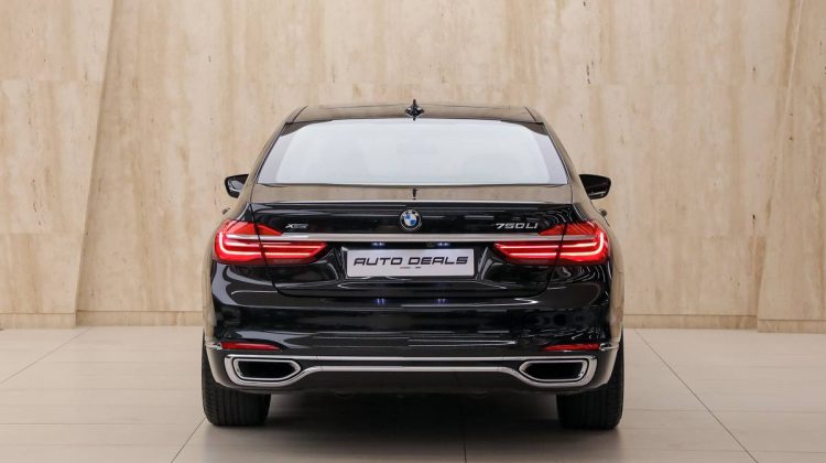 BMW 750 Li xDrive | 2018 – GCC – Excellent Condition | 4.4L V8