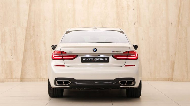 BMW 760 Li M X-Drive | 2019 – GCC – Under Warranty – Service Contract – Perfect Condition | 6.6L V12