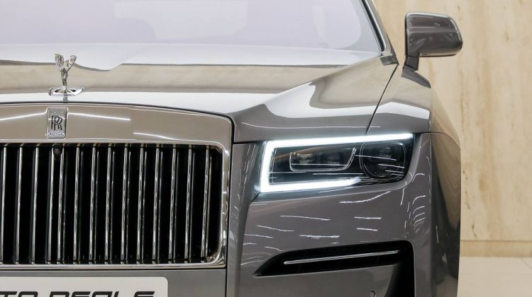 Rolls Royce Ghost | 2022 – GCC – Under Warranty – Very Low Mileage – Full Options – Pristine Condition | 6.75L V12