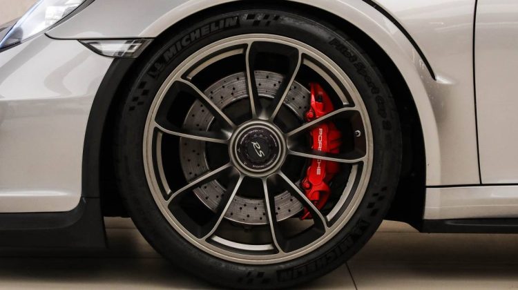 Porsche GT3 RS | 2016 – GCC – Very Low Mileage – Pristine Condition | 4.0L F6