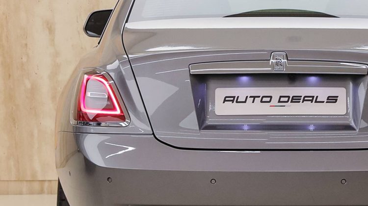 Rolls Royce Ghost | 2022 – GCC – Under Warranty – Very Low Mileage – Full Options – Pristine Condition | 6.75L V12