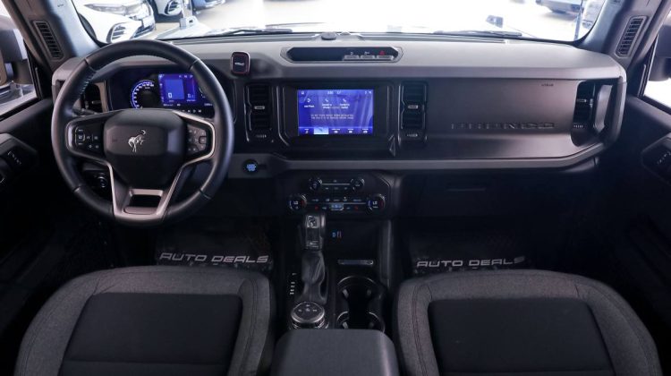 Ford Bronco Big Bend | 2021 – Extremely Low Mileage – Pristine Condition | 2.3L i4