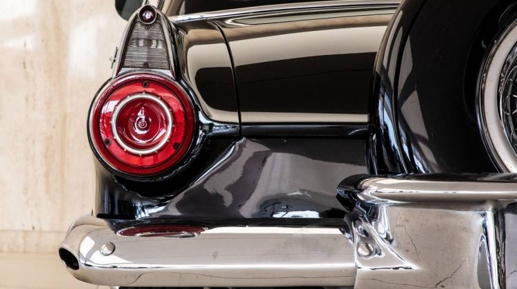 Ford Thunderbird | 1956 – Extremely Low Mileage – Classic Car – Perfect Condition | 5.1L V8