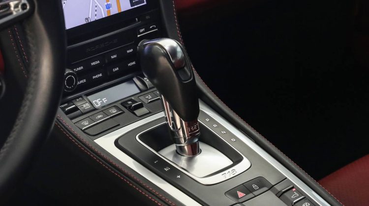 Porsche 718 Cayman GTS | 2021 – GCC – Low Mileage – Best in Class – Top of the Range | 4.0L F6