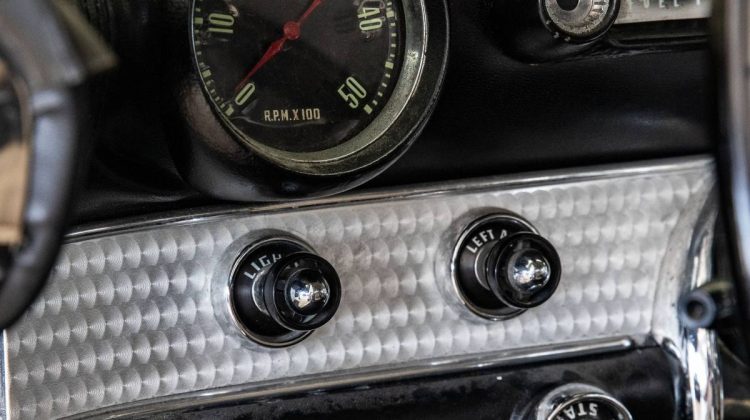 Ford Thunderbird | 1956 – Extremely Low Mileage – Classic Car – Perfect Condition | 5.1L V8