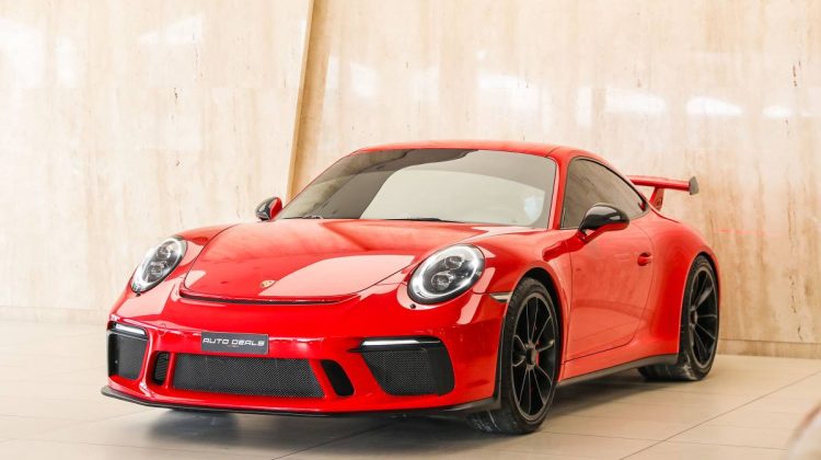 Porsche GT3 | 2018 – GCC – Under Warranty – Best in Class – Ultimate Driving Experience | 4.0L F6