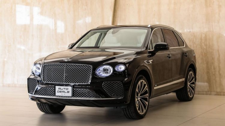 Bentley Bentayga V8 | 2022 – Low Mileage – Full Range Options – Advanced Safety System – Pristine Condition | 4.0L V8