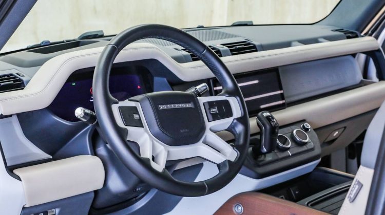 Land Rover Defender 90 HSE P400 | 2021 – Perfect Condition – Advanced Safety Technology | 3.0L i6