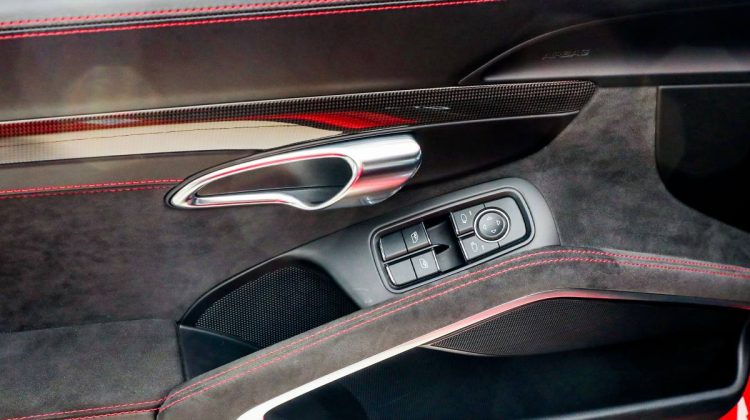 Porsche GT3 | 2018 – GCC – Under Warranty – Best in Class – Ultimate Driving Experience | 4.0L F6