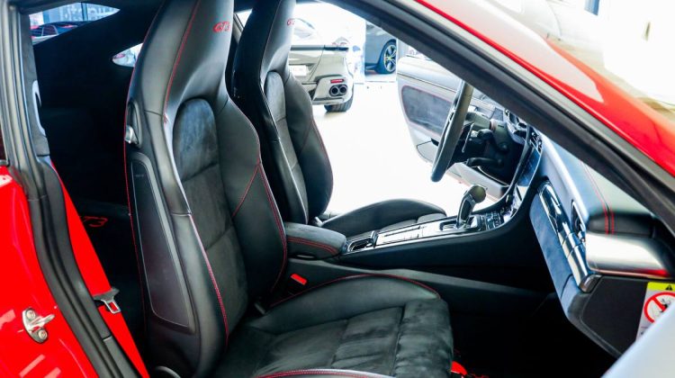 Porsche GT3 | 2018 – GCC – Under Warranty – Best in Class – Ultimate Driving Experience | 4.0L F6