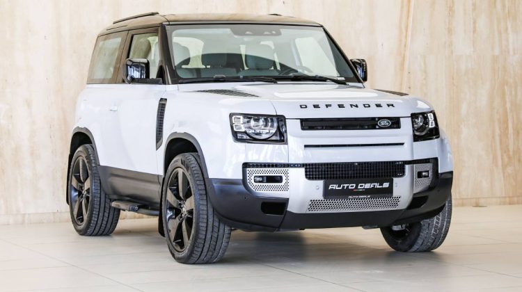 Land Rover Defender 90 HSE P400 | 2021 – Perfect Condition – Advanced Safety Technology | 3.0L i6