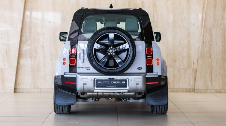 Land Rover Defender 90 HSE P400 | 2021 – Perfect Condition – Advanced Safety Technology | 3.0L i6