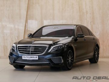 Mercedes Benz S65 AMG | 2015 – Top of the Line – Perfect Condition | 6.0L V12