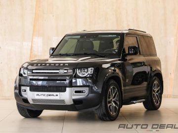Land Rover Defender 90 SE P400 | 2023 – Low Mileage – Perfect Condition | 3.0L i6