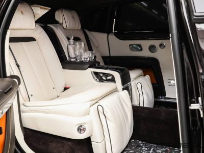 Rolls Royce Ghost Long Wheel Base Bespoke | 2021 – GCC – Warranty – Service Contract – Low Mileage | 6.7L V12