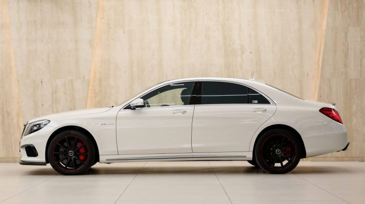 Mercedes Benz S63 AMG 4Matic Long Wheel Base | 2014 – Full Options – Perfect Condition | 5.5L V8