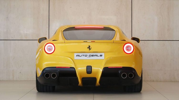 F12 Berlinetta | 2014 – GCC – Premium Quality – Top of the Line – Immaculate Condition | 6.3L V12
