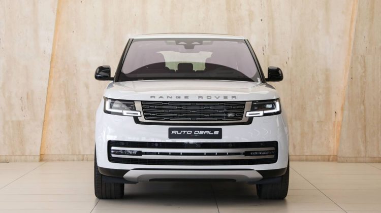 Range Rover Vogue HSE P530 LWB | 2023 – GCC – Warranty – Service Contact – Brand New – Top of the Line | 4.4L V8