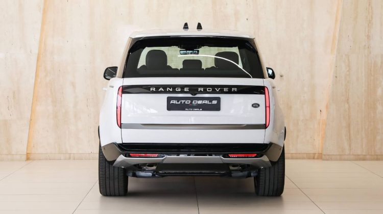 2023 Range Rover Vogue HSE P530 LWB | GCC – Warranty – Service Contact – Brand New