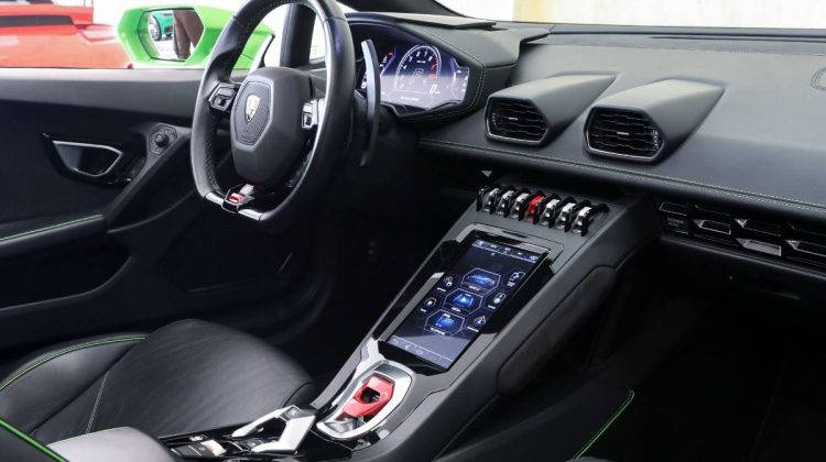 Lamborghini Huracan EVO Spyder | 2022 – GCC – Low Mileage – Superior Class – immaculate Condition | 5.2L V10