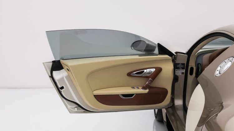 2008 Bugatti Veyron | GCC | Exclusive | Iconic 8.0L W16 | Low Mileage | Exceptional Condition