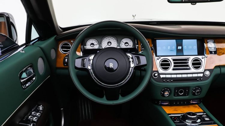 2017 Rolls Royce Dawn | GCC | Well Maintained | Exclusive Convertible | Smokey Quartz Metallic | 6.6L V12