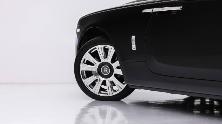 2017 Rolls Royce Dawn | GCC | Well Maintained | Exclusive Convertible | Smokey Quartz Metallic | 6.6L V12