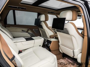 2023 Range Rover Vouge SV Autobiography Long Wheel Base Urban Kit | Low Mileage | Best in Class